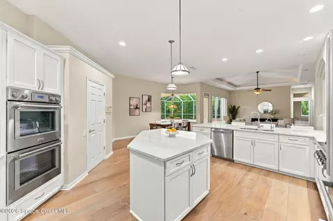 Kitchen - 8220 Compton Way, Melbourne, FL 32940 photo 5 of 6