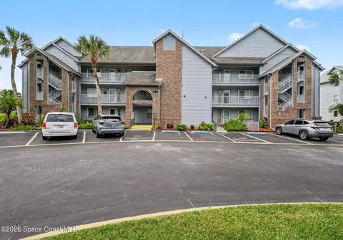 565 Shadow Wood Ln #322, Titusville, FL 32780