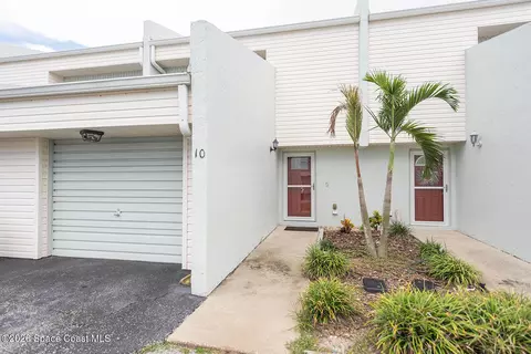 810 Poinsetta Dr #10, Indian Harbour Beach, FL 32937
