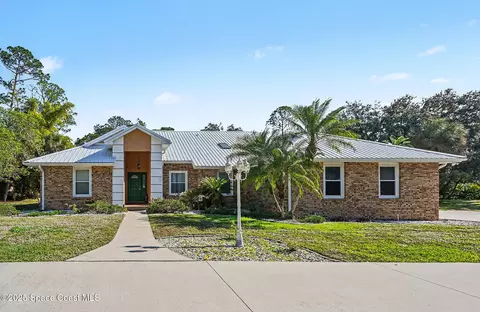 2956 Long Lake Dr, Titusville, FL 32780