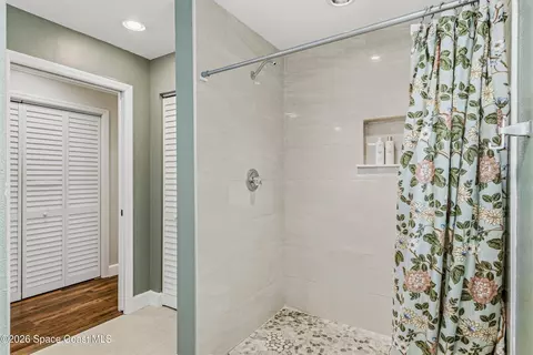 Bath - 1031 E River Oaks Dr, Indialantic, FL 32903 photo 2 of 5