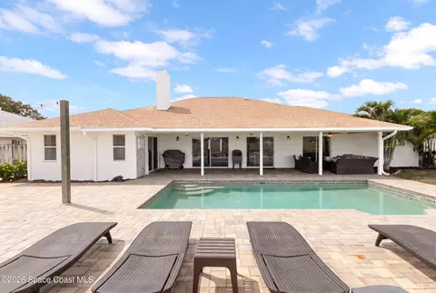 Exterior - 1031 E River Oaks Dr, Indialantic, FL 32903 photo 3 of 10