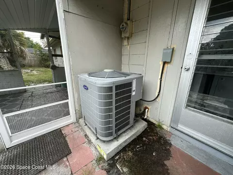Exterior - 1487 Sherry Ln, Melbourne, FL 32935 photo 3 of 9