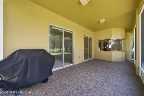 Exterior - 1630 Wilmington Dr, Melbourne, FL 32940 photo 5 of 7