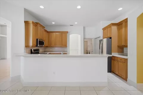 Kitchen - 1630 Wilmington Dr, Melbourne, FL 32940 photo 2 of 5