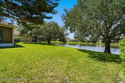 Exterior - 1630 Wilmington Dr, Melbourne, FL 32940 photo 4 of 7