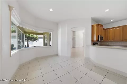 Dining - 1630 Wilmington Dr, Melbourne, FL 32940 photo 2 of 2