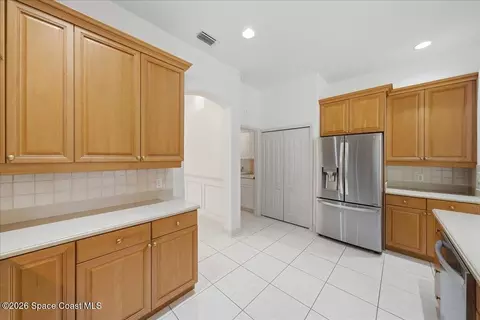 Kitchen - 1630 Wilmington Dr, Melbourne, FL 32940 photo 5 of 5