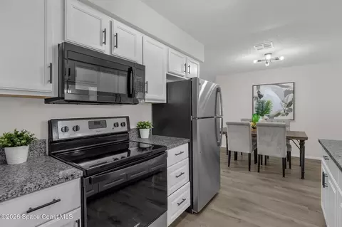 Kitchen - 4424 Alfred St, Cocoa, FL 32927 photo 2 of 5