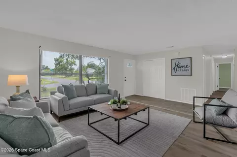 Living - 4424 Alfred St, Cocoa, FL 32927 photo 7 of 8