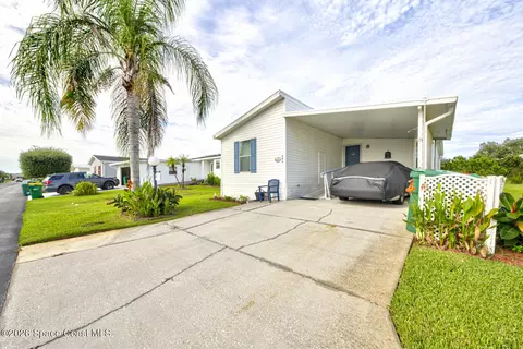 Exterior - 385 Outer Dr, Cocoa, FL 32926 photo 1 of 5