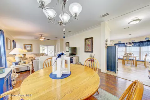 Dining - 385 Outer Dr, Cocoa, FL 32926 photo 3 of 5