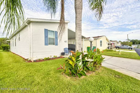 385 Outer Dr, Cocoa, FL 32926
