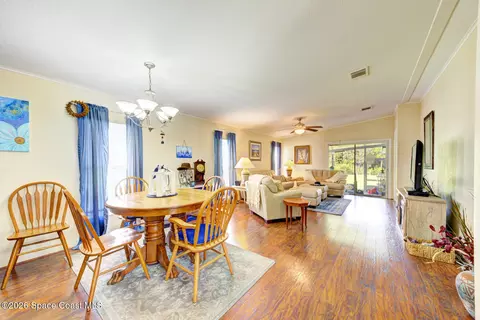 Dining - 385 Outer Dr, Cocoa, FL 32926 photo 2 of 5