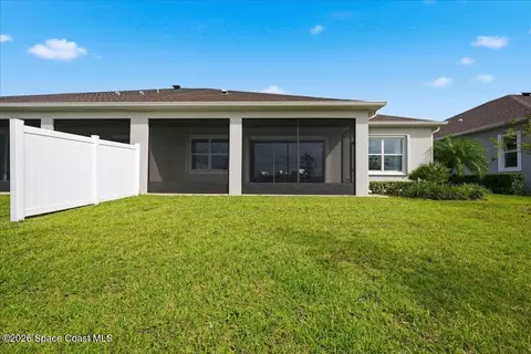Exterior - 2789 Avalonia Dr, Melbourne, FL 32940 photo 3 of 6