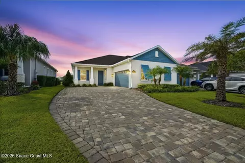 2789 Avalonia Dr, Melbourne, FL 32940