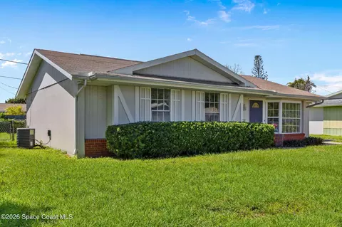 742 Bywood Dr NE, Palm Bay, FL 32905