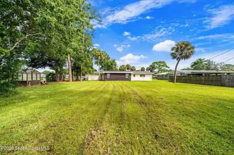 Exterior - 397 Tolley Ave, Melbourne, FL 32934 photo 3 of 4