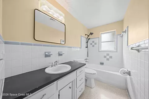 Bath - 397 Tolley Ave, Melbourne, FL 32934 photo 2 of 2