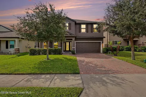1335 Fuji Dr, Melbourne, FL 32940