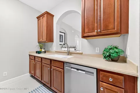Kitchen - 3868 Lexmark Ln #206, Rockledge, FL 32955 photo 2 of 4