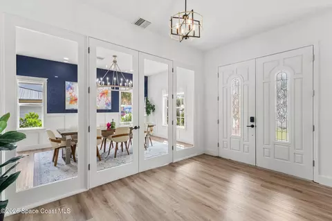 Entry Way - 1457 Guava Ave, Melbourne, FL 32935 photo 2 of 9