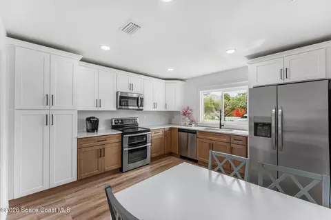 Kitchen - 1457 Guava Ave, Melbourne, FL 32935 photo 1 of 1