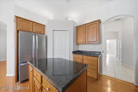 Kitchen - 124 Sonya Dr, Cocoa, FL 32926 photo 3 of 6