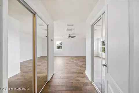 Entry Way - 124 Sonya Dr, Cocoa, FL 32926 photo 2 of 8