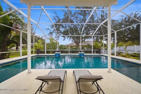 Exterior - 124 Sonya Dr, Cocoa, FL 32926 photo 6 of 13