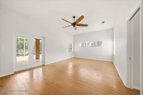 Living - 124 Sonya Dr, Cocoa, FL 32926 photo 7 of 8