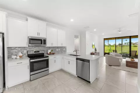Kitchen - 9933 Alister Dr, Melbourne, FL 32940 photo 3 of 3
