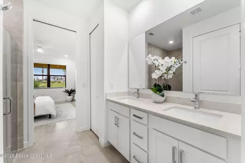 Bath - 9933 Alister Dr, Melbourne, FL 32940 photo 1 of 3