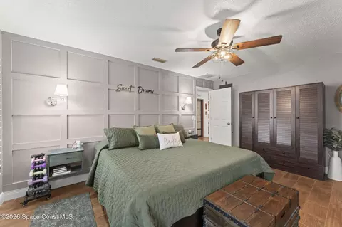 Bedroom - 2415 E Friday Cir, Cocoa, FL 32926 photo 2 of 6