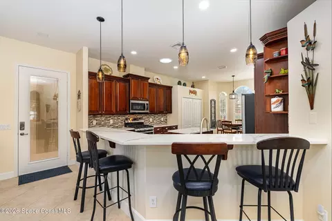Kitchen - 289 Pebble Hill Way, Rockledge, FL 32955 photo 2 of 5