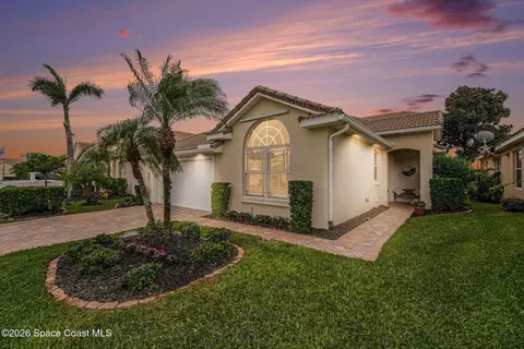 900 Glen Abbey Way, Melbourne, FL 32940