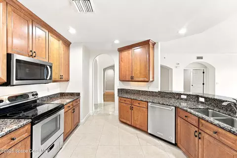 Kitchen - 1437 Pineapple Ave #306, Melbourne, FL 32935 photo 1 of 5