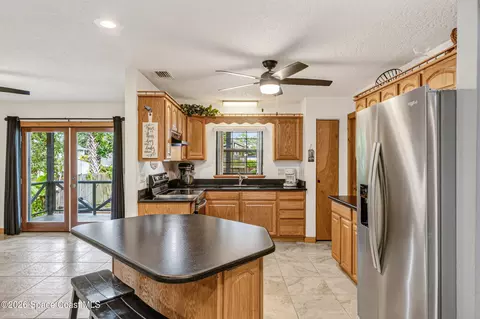 Kitchen - 648 Orange Ct, Rockledge, FL 32955 photo 1 of 5