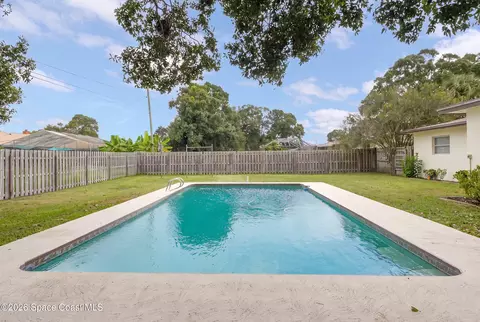 Exterior - 2614 Forest Dr, Melbourne, FL 32901 photo 1 of 7