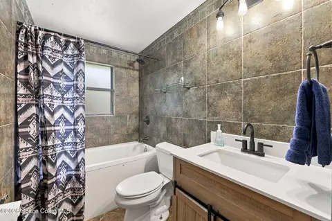 Bath - 4295 Lakeridge Dr, Melbourne, FL 32934 photo 1 of 3