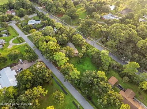 View/Area - 4295 Lakeridge Dr, Melbourne, FL 32934 photo 9 of 14