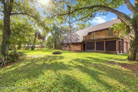 Exterior - 4295 Lakeridge Dr, Melbourne, FL 32934 photo 2 of 11