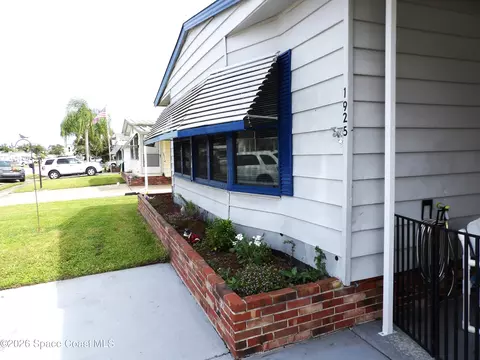 Exterior - 1925 Live Oak St NE, Palm Bay, FL 32905 photo 3 of 6