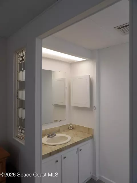 Bath - 1925 Live Oak St NE, Palm Bay, FL 32905 photo 2 of 4
