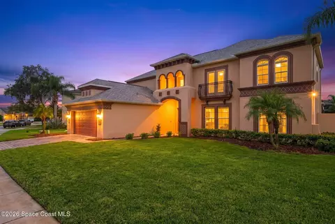 Exterior - 1329 Tipperary Dr, Melbourne, FL 32940 photo 2 of 4