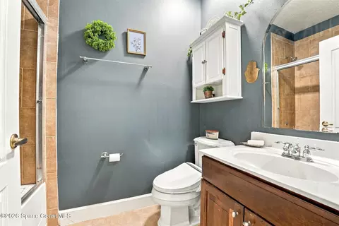 Bath - 1329 Tipperary Dr, Melbourne, FL 32940 photo 1 of 8