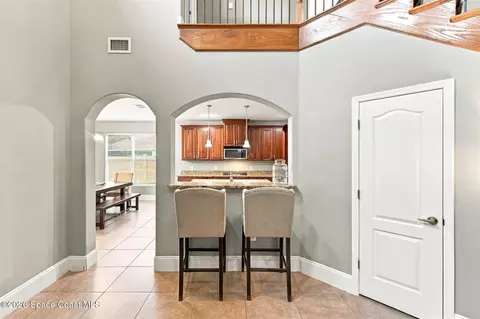 Entry Way - 1329 Tipperary Dr, Melbourne, FL 32940 photo 6 of 7