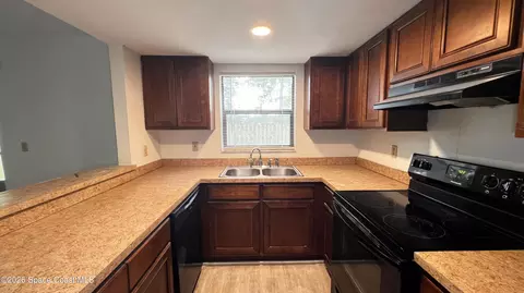 Kitchen - 588 N Wickham Rd #51, Melbourne, FL 32935 photo 2 of 2