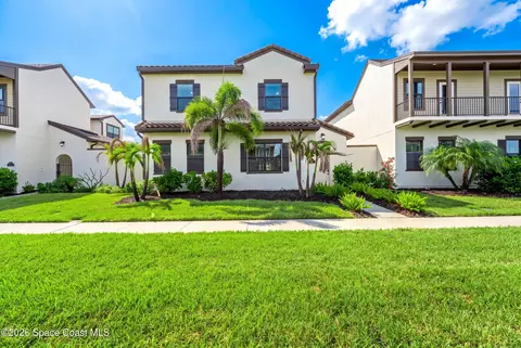 Exterior - 2283 Trava Ln, Melbourne, FL 32940 photo 6 of 8