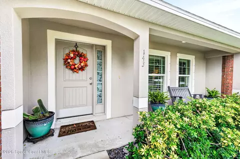 Exterior - 143 Palm Cir, Melbourne, FL 32940 photo 2 of 6